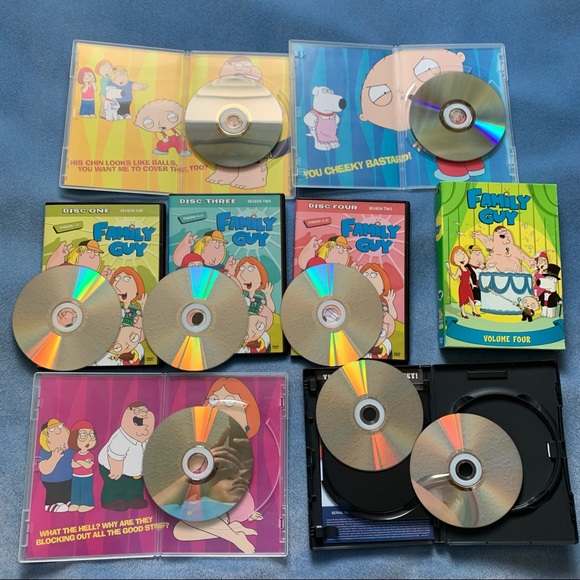 Lot of 8dvds of Family Guy. Season1,2,4 and Family guy movie Blue Harvest - Picture 7 of 11